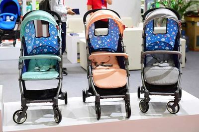 电商冲击下，母婴用品店如何卖出更多童车？